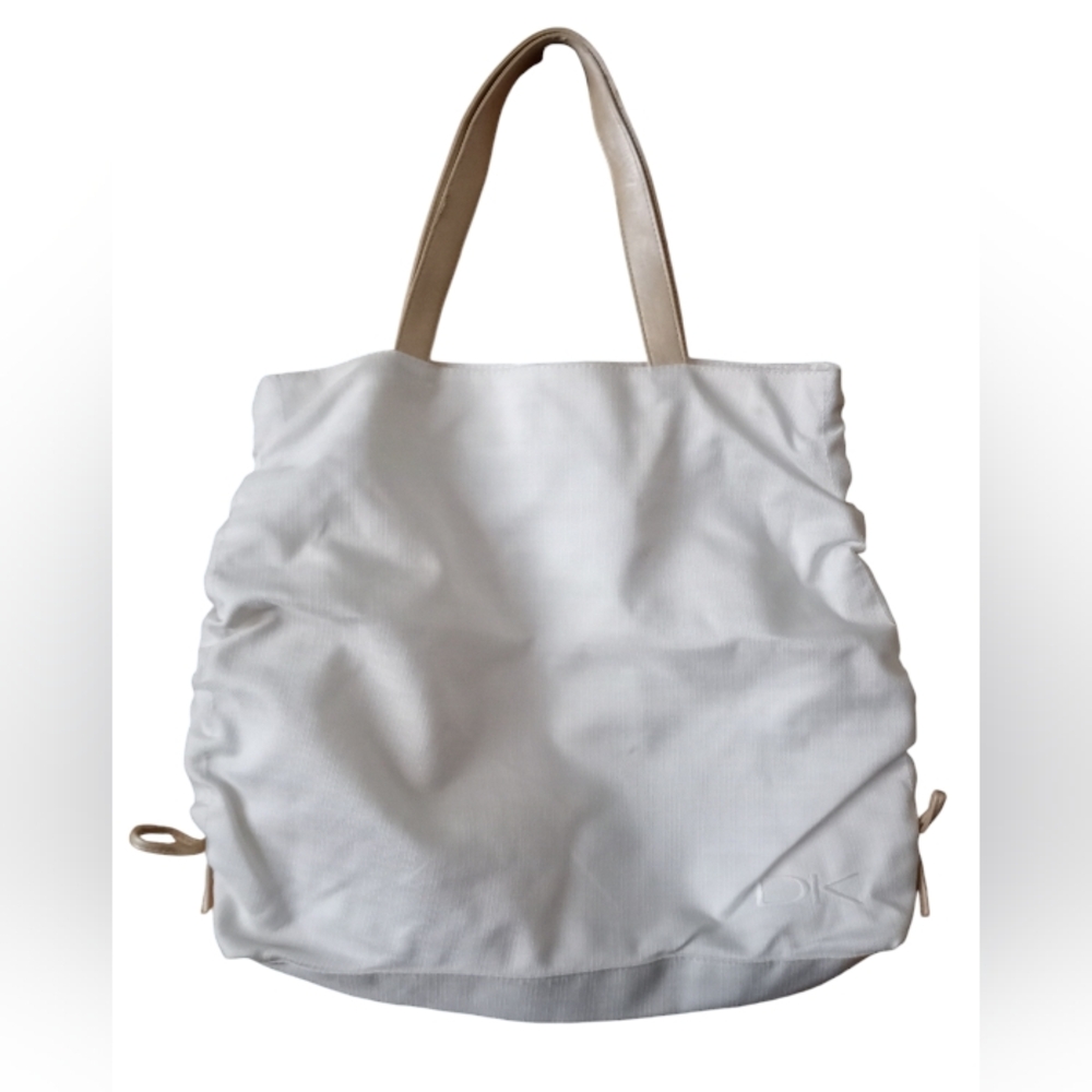 Donna Karan New York Cosmetic Tote Bag Rouche Sides Magnetic Closure
